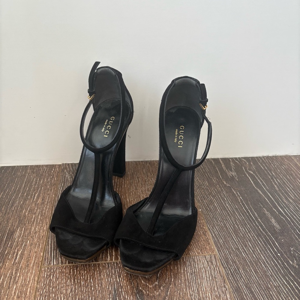 Gucci Vintage Black Heels Size 6